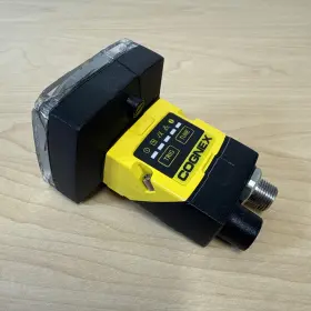 Is2000c-120-40-125 Cognex In-sight 2000 Vision Sensor 825-10498-1r 821-10026-6r