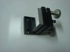 33-504 Edmund #33-504 1 Inch Miniature Angle Mount With 1/4l First Surface Mirror Brand