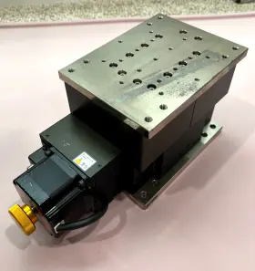 K332-50 Suruga Seiki Motorized Z-axis Stage 50mm Travel 160l X 120w