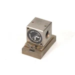 Hewlett Packard Hp/agilent 10707A Beam Bender Mirror Prism Block W/ Pivot Mount. Fixed Price $119.99.